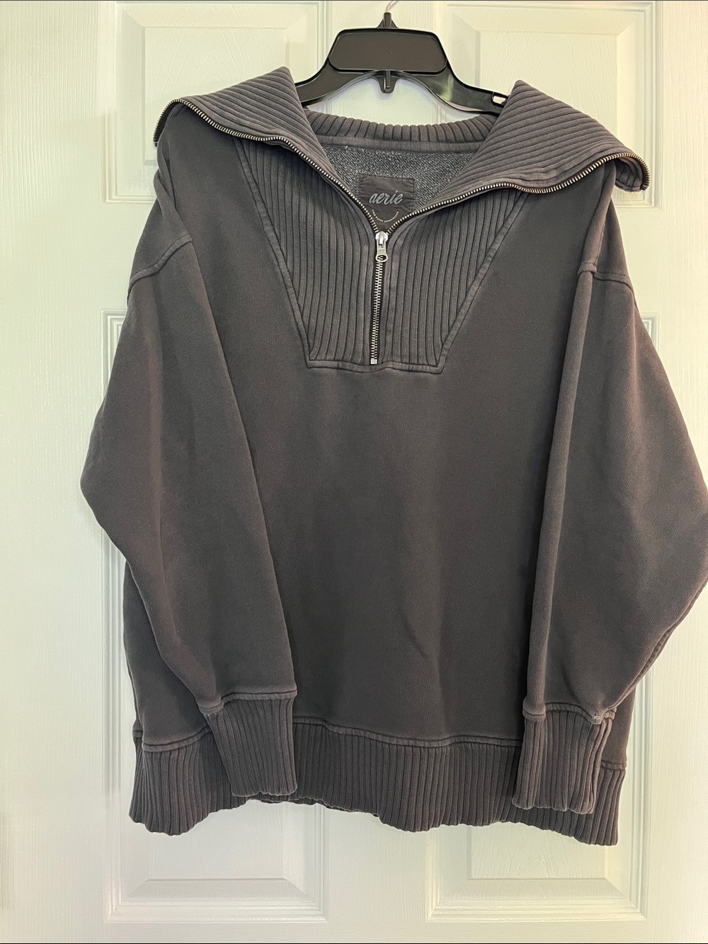 aerie Women’s Charcoal Zip-Up Funnel Collar Sweater